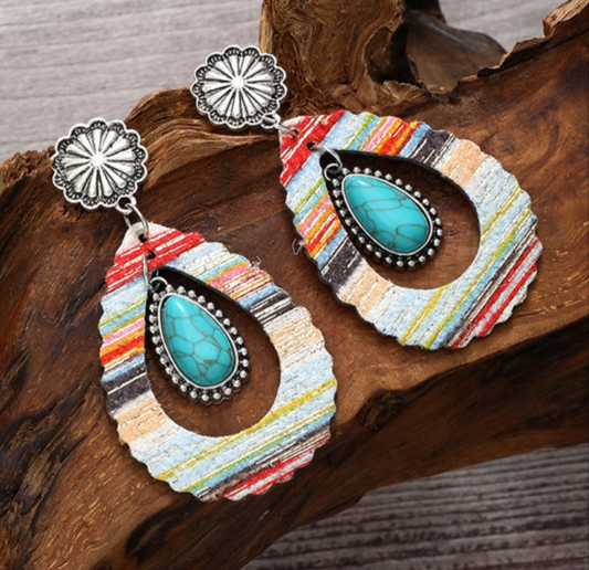 Hollowed Waterdrop Earrings